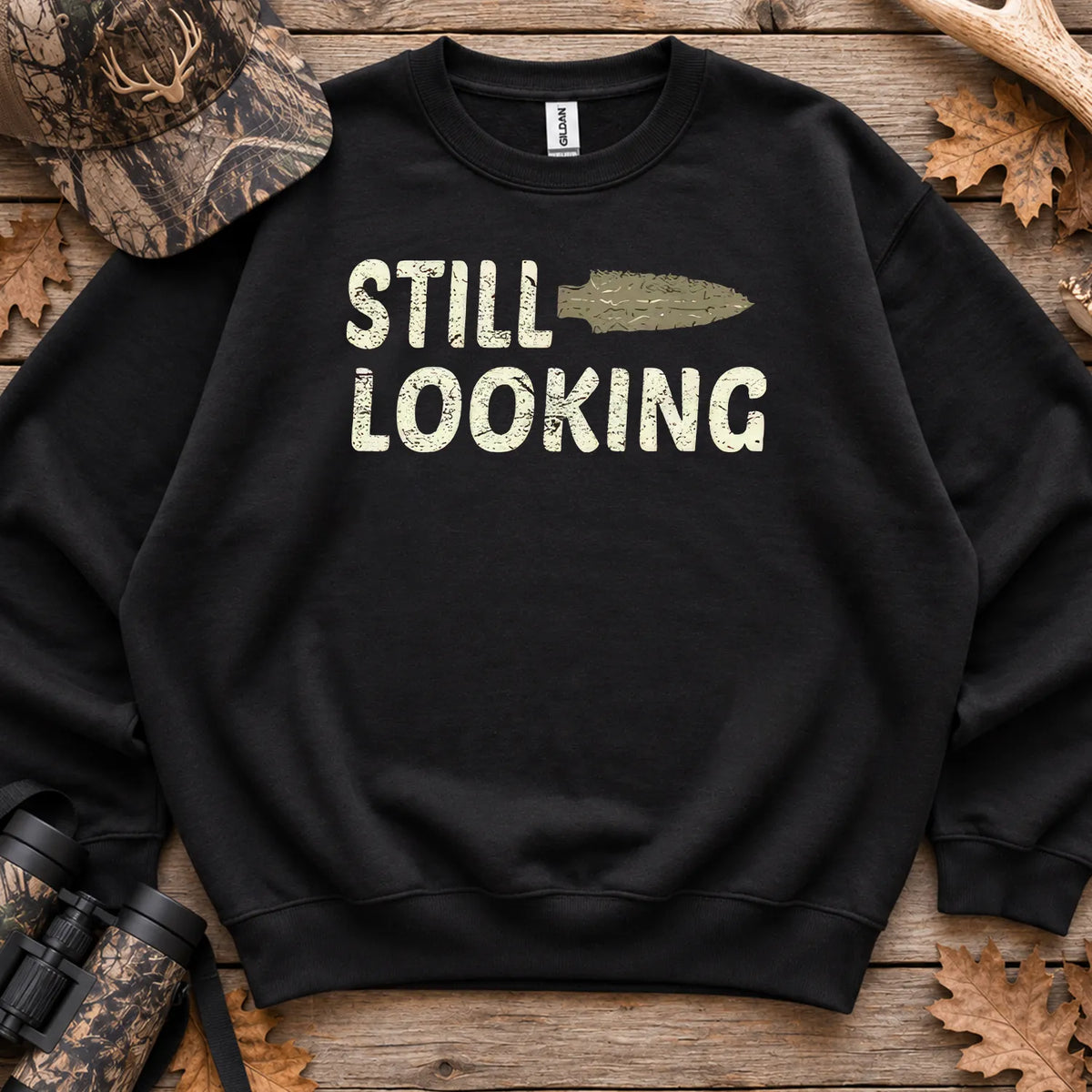 Still Looking Arrowhead Hunter Sweatshirt in Black