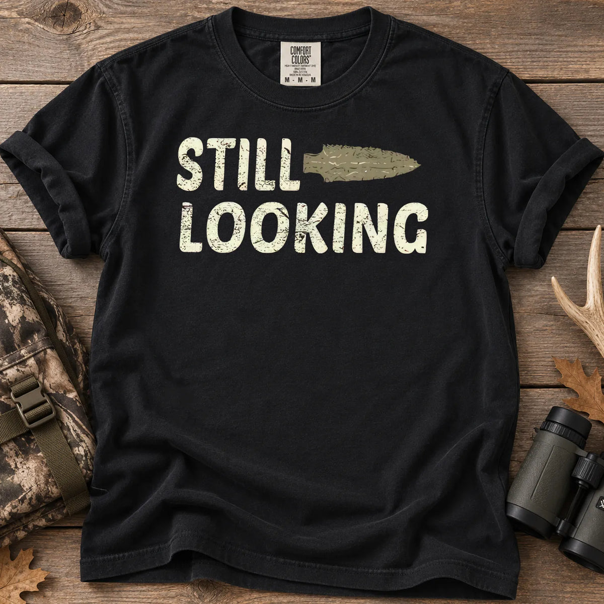Still Looking Arrowhead T-Shirt in Black