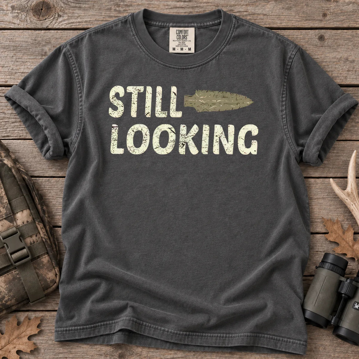 Still Looking Arrowhead T-Shirt in Pepper