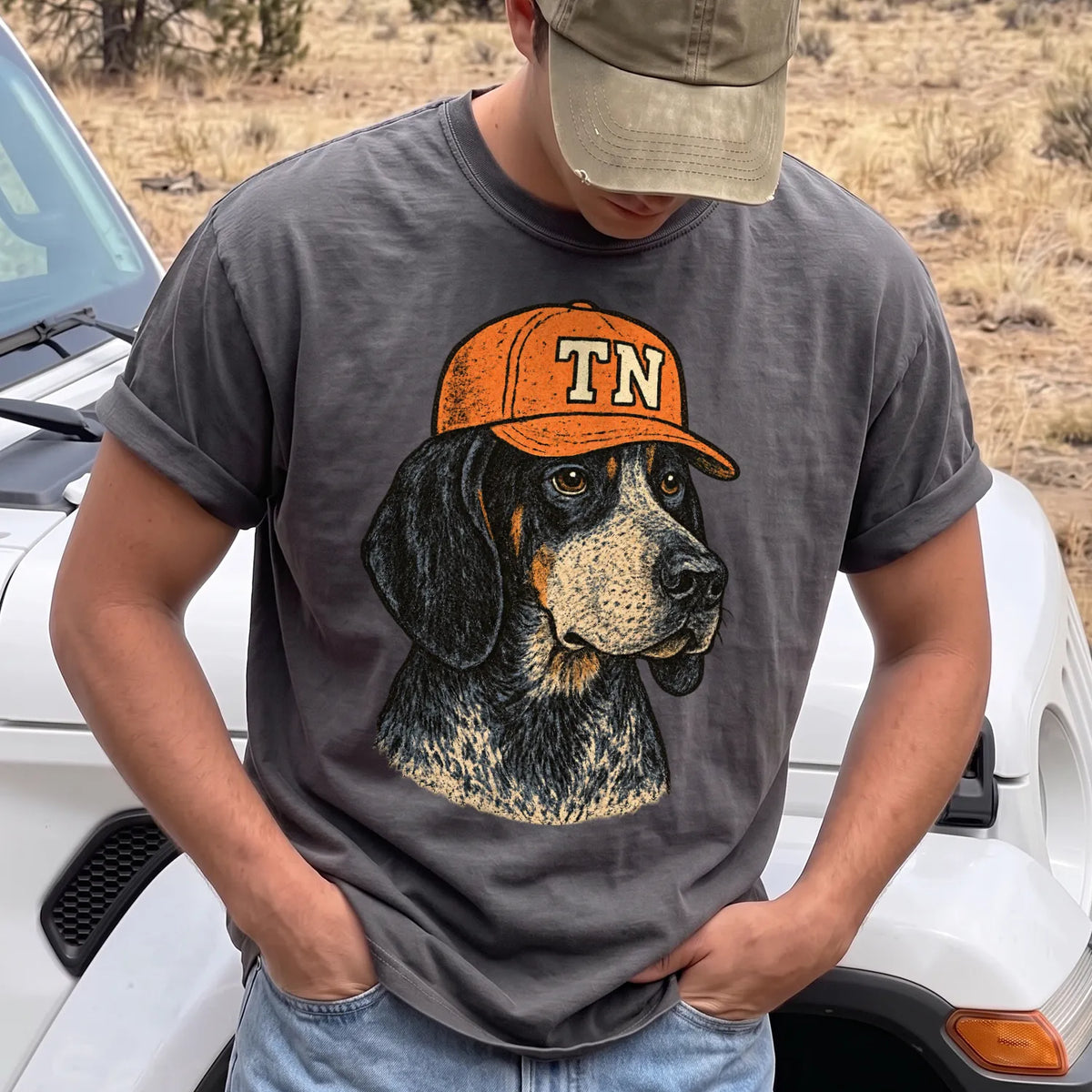 Tennessee Hunting Dog T-Shirt Men model in Pepper