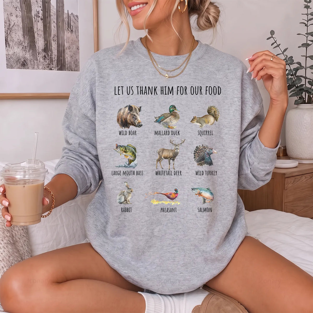 Thank Him Hunting Animals Sweatshirt Women model in Sport Grey
