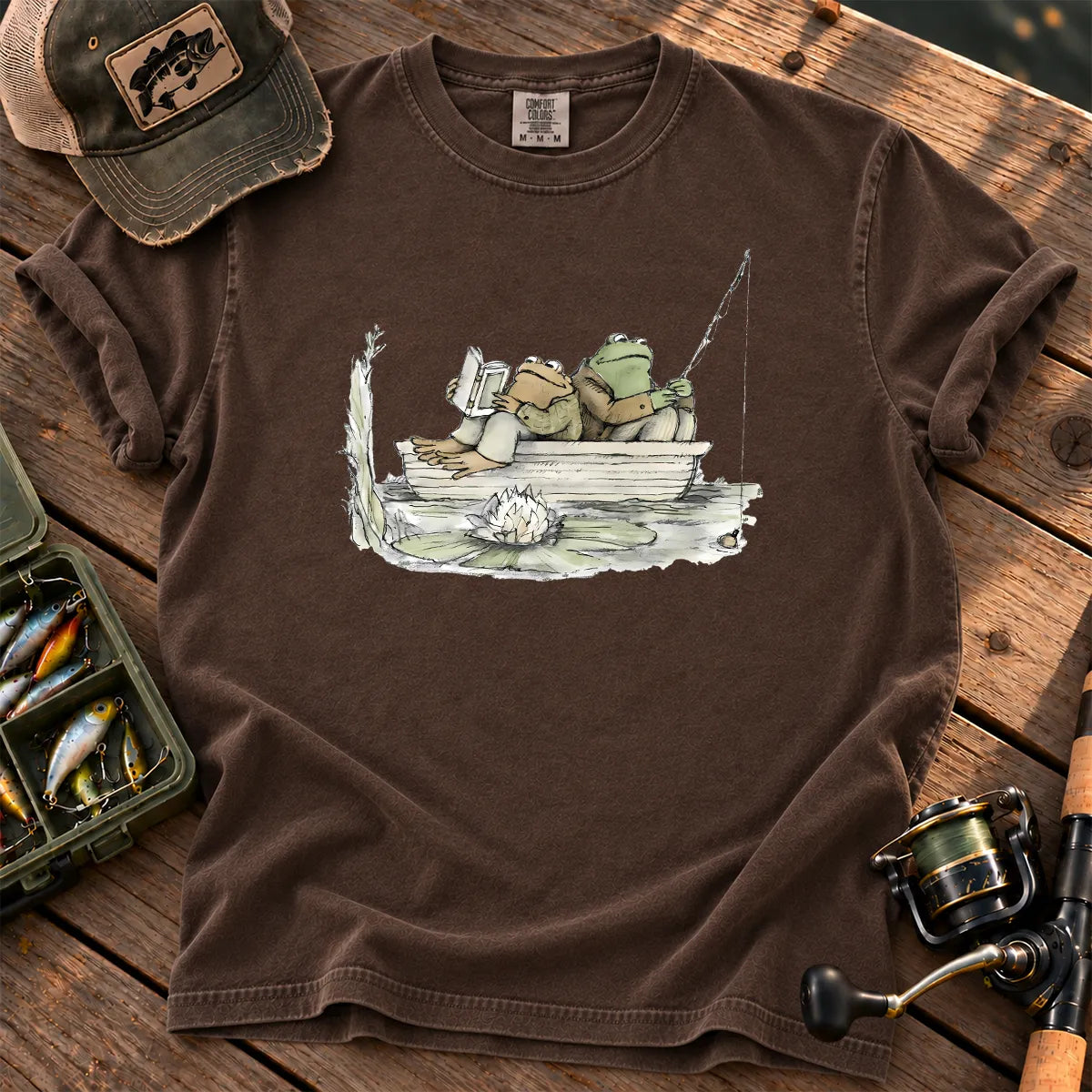 Two Frog Friends Fishing T-Shirt in Espresso