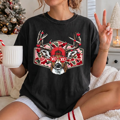 Valentine Buck Camo T-Shirt Women model in Black