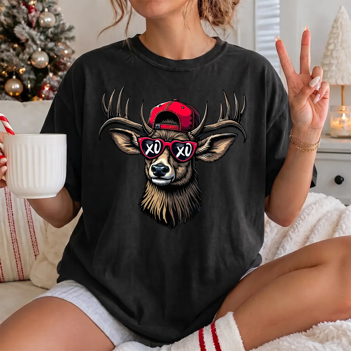 Valentine Buck Sunglasses T-Shirt Women model in Black