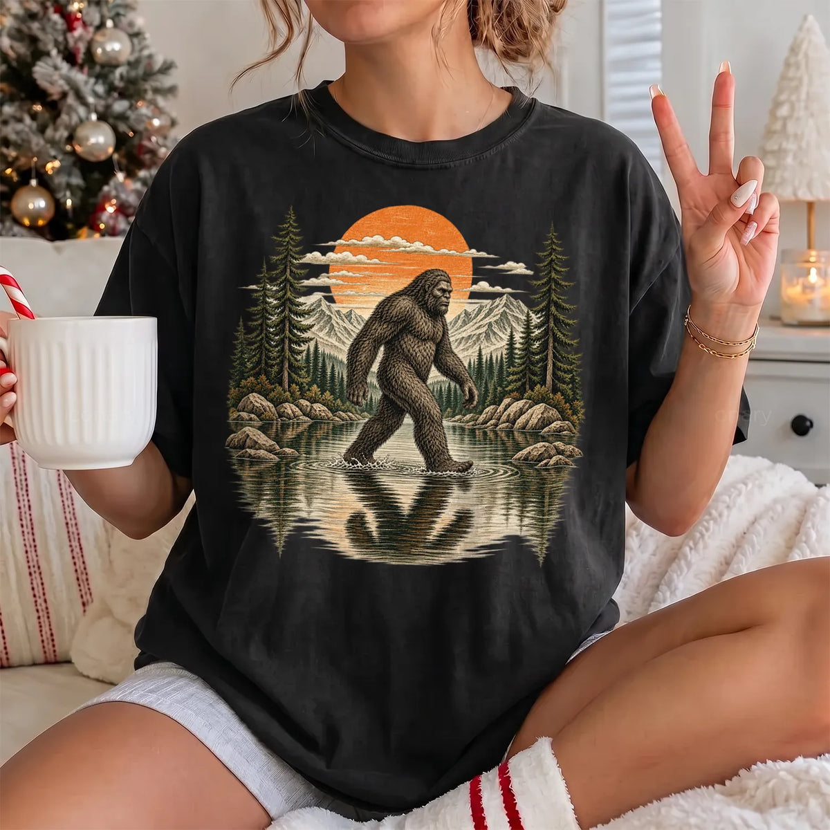 Vintage Bigfoot River T-Shirt Women model in Black