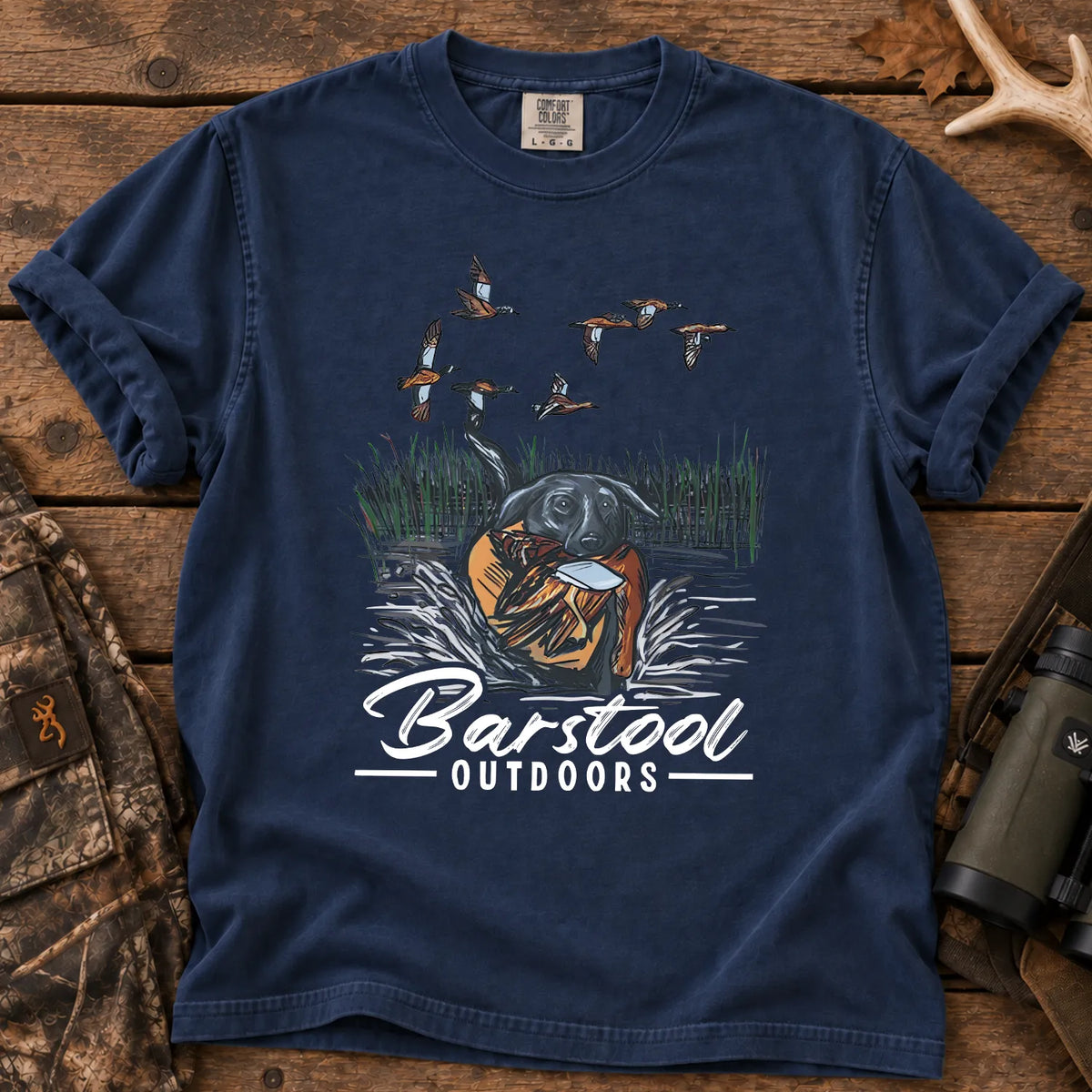 Vintage Duck Hunt T-Shirt in True Navy