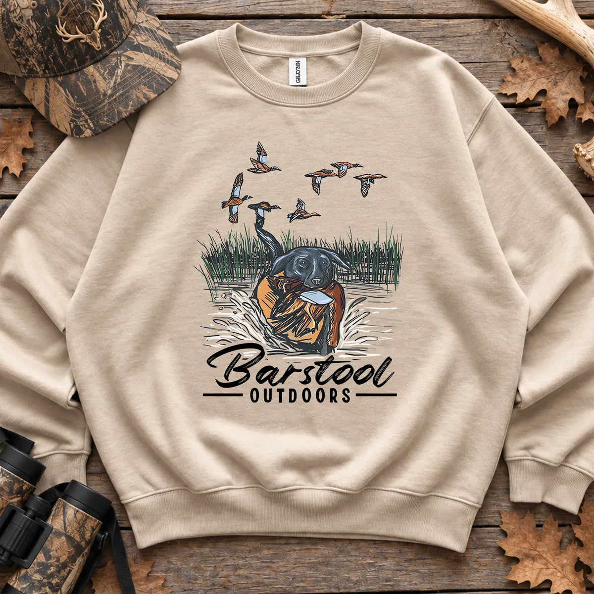 Vintage Duck Hunter Outdoors Sweatshirt in Sand