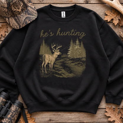 Vintage Hes Hunting Deer Sweatshirt in Black