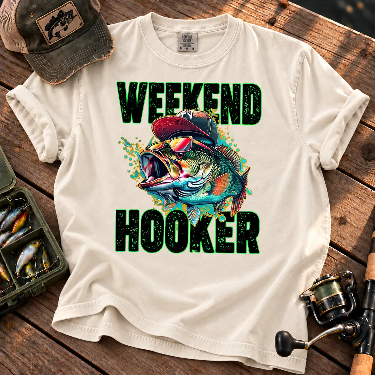 Weekend Hooker Bass T-Shirt in Ivory