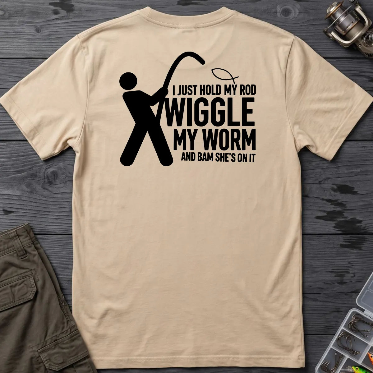 Wiggle My Worm Fishing T-Shirt in Sand