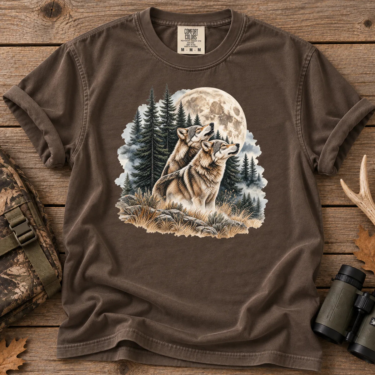 Wolves Howling at the Moon T-Shirt in Espresso