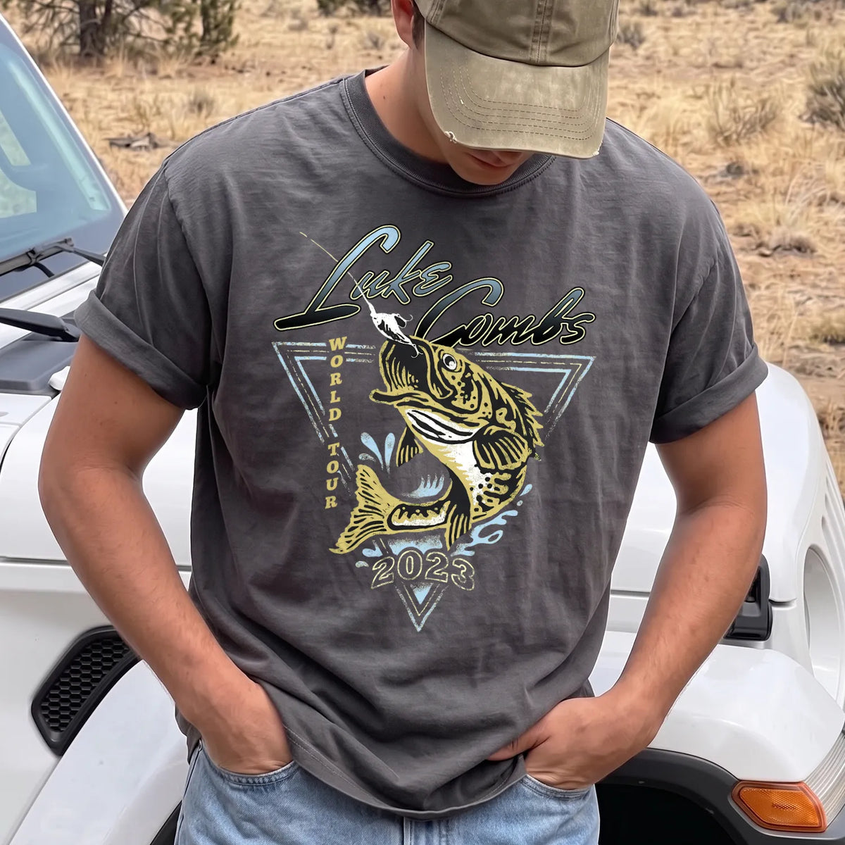 World Tour Bass Fishing T-Shirt Men model in Pepper